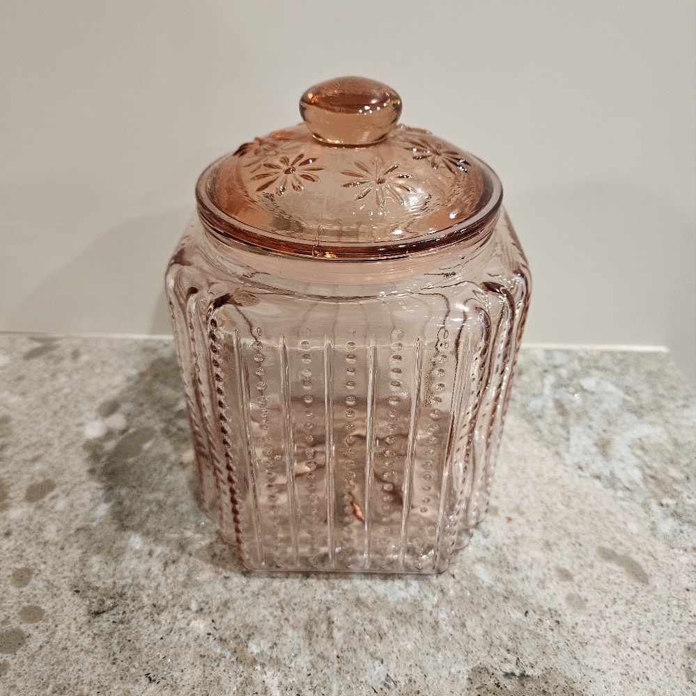 Vintage Tender Heart Treasures Pink Glass Textured Tight Sealed Jar NWOB - Picture 3 of 10